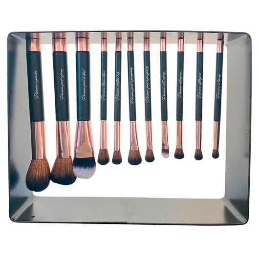 COSMETIC CLUB 11 magnetische make-upkwasten + houder