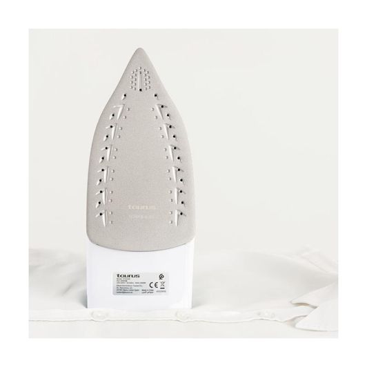 Strijkijzer TAURUS BALTIC 2400