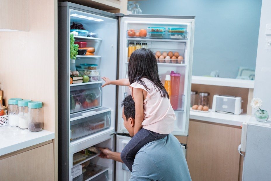 Réfrigérateur américain dans une cuisine